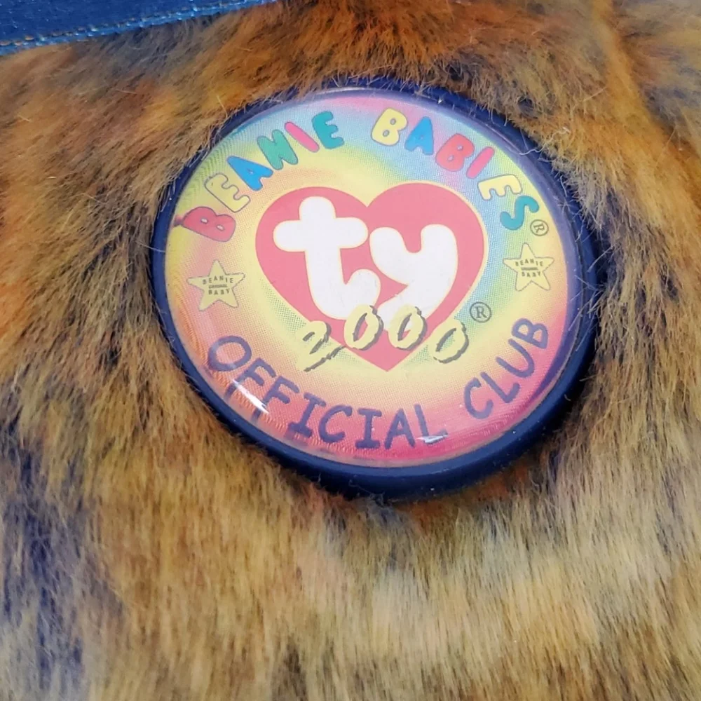 TY Beanie Babies 2000 official Club Bear
